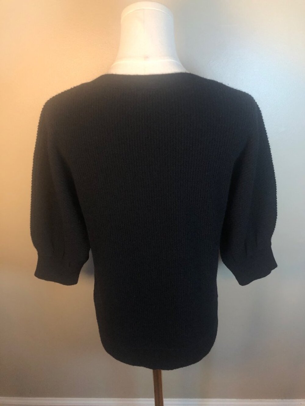 Kinross 100% Cashmere Black Puff Short Sleeve Crew Neck Knit Sweater Size M - Picture 2 of 9
